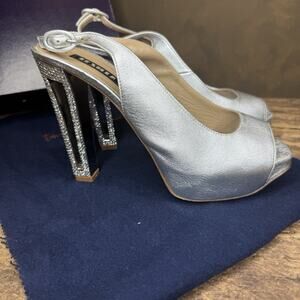 Le Silla Garland Stress Silver Platform Slingbacks – Rhinestone Heel – Size 39
